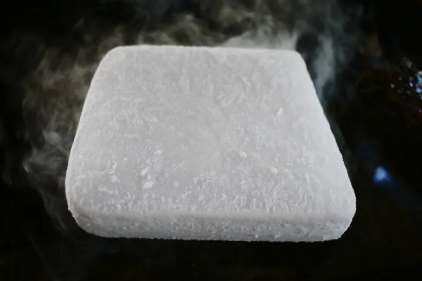 白糖能做干冰嗎怎么做的