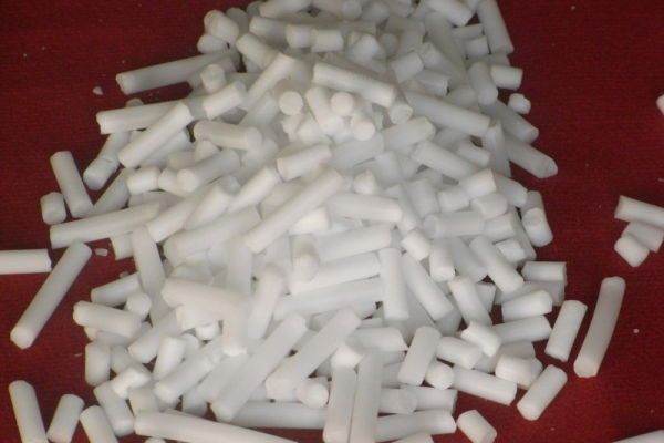 干冰一般是多少溫度會(huì)化（干冰一般是多少溫度會(huì)化開）